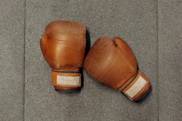 how to break in boxing gloves