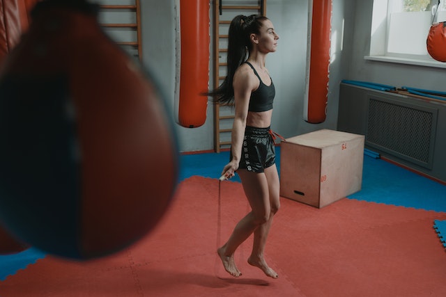 How to Jump Rope Like a Boxer-